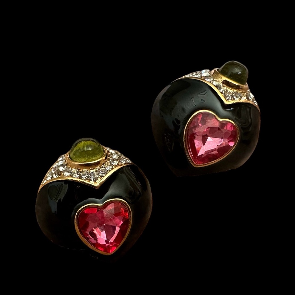 High 90’s designer earrings, black enamel pink heart center stone with cabochon
